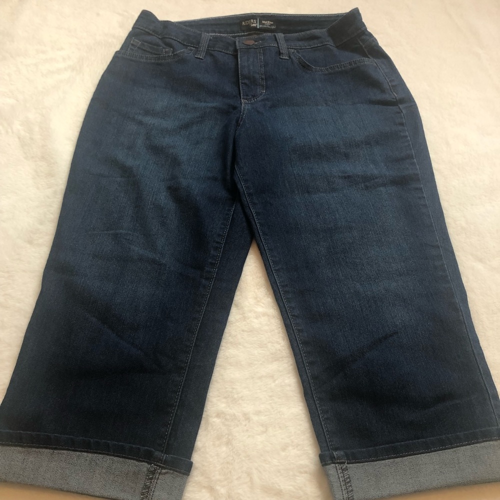 Lee Riders Mid Rise Capri Jean - Picture 1 of 5